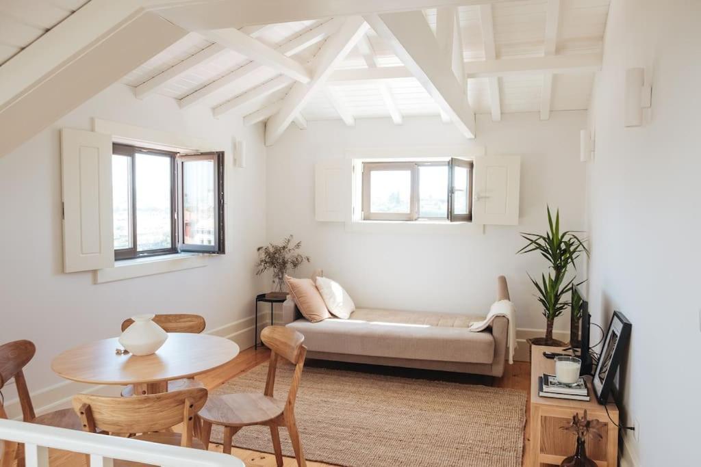 Fontainhas Douro Views By Lovelystay Porto Buitenkant foto
